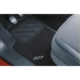 JEU DE TAPIS MOQUETTE AIGUILLETEE  AVANT ET ARRIERE