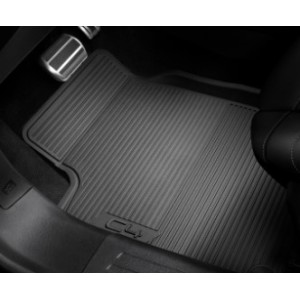 JEU DE TAPIS CAOUTCHOUC EN FORME AVANT ET ARRIERE