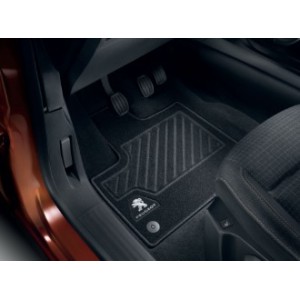 JEU DE TAPIS MOQUETTE AIGUILLETEE AVANT