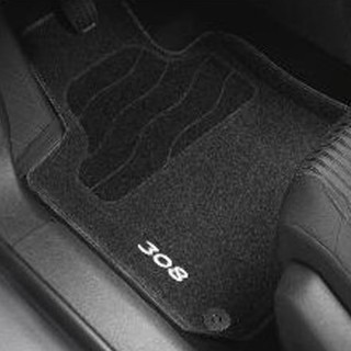 JEU DE TAPIS EN FORME AVANT ET ARRIERE