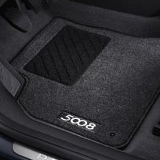 JEU DE TAPIS MOQUETTE AIGUILLETEE AVANT ET ARRIERE