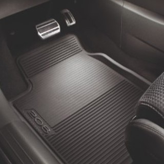 JEU DE TAPIS CAOUTCHOUC EN FORME AVANT ET ARRIERE