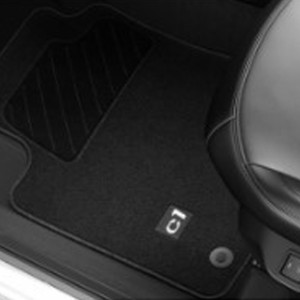 JEU DE TAPIS MOQUETTE AIGUILLETEE AVANT ET ARRIERE