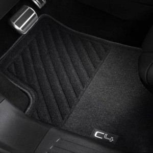 JEU DE TAPIS MOQUETTE AIGUILLETEE AVANT ET ARRIERE THERMIQUE