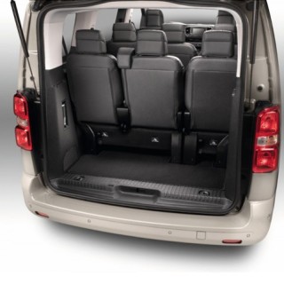 TAPIS DE COFFRE MOQUETTE AIGUILLETEE