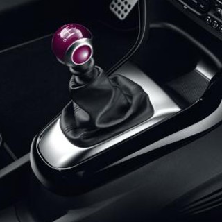 POMMEAU DE LEVIER DE VITESSES BVM6 ROUGE CARMEN EN ZAMAK CHROME SATINE CITROEN